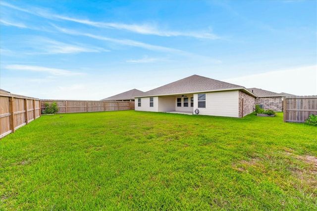 7938 Rancho Vista Blvd E, Corpus Christi, TX 78414