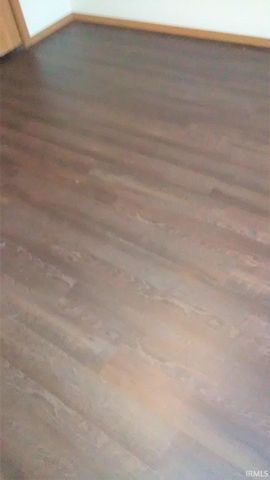 402 S Village Court, Bloomington, IN 47403