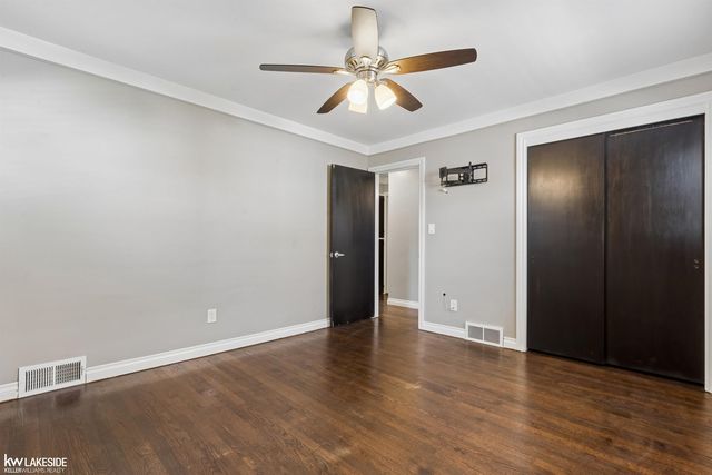 28930 Hughes Street, St Clair Shores, MI 48081