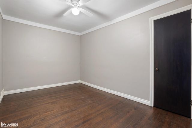 28930 Hughes Street, St Clair Shores, MI 48081