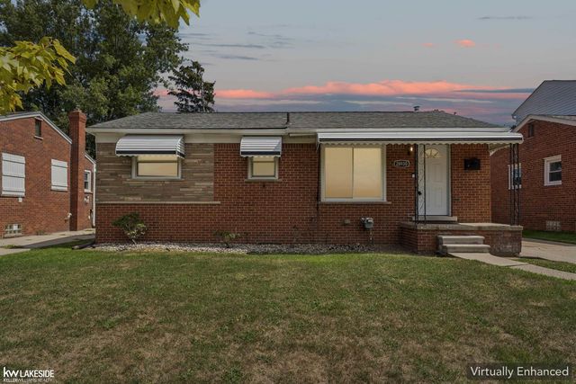 28930 Hughes Street, St Clair Shores, MI 48081