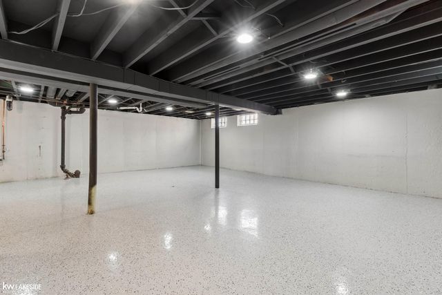 28930 Hughes Street, St Clair Shores, MI 48081