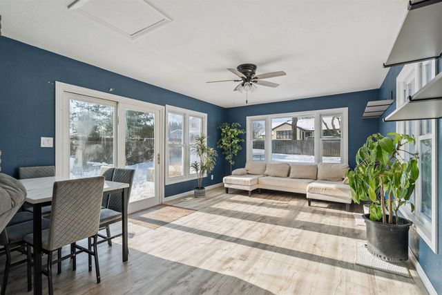 914 Lynda Road, Waterloo, IA 50701