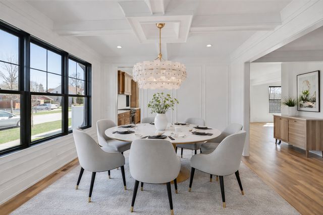 170 W Armitage Avenue, Elmhurst, IL 60126