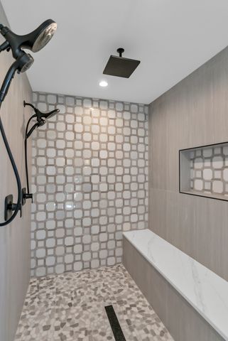 170 W Armitage Avenue, Elmhurst, IL 60126