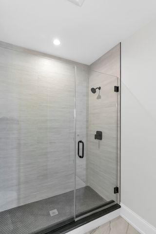 170 W Armitage Avenue, Elmhurst, IL 60126