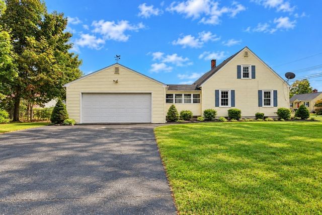67 Temby St, Springfield, MA 01119