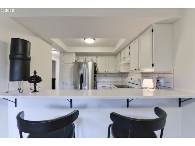14512 Sw GRAYLING Ln, Beaverton, OR 97007