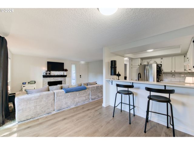 14512 Sw GRAYLING Ln, Beaverton, OR 97007