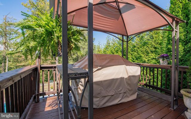 75 POCAHONTAS TRL, Lock Haven, PA 17745