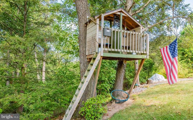 75 POCAHONTAS TRL, Lock Haven, PA 17745