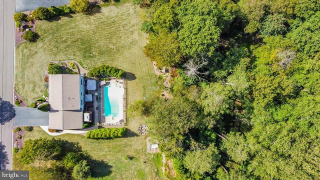 75 POCAHONTAS TRL, Lock Haven, PA 17745