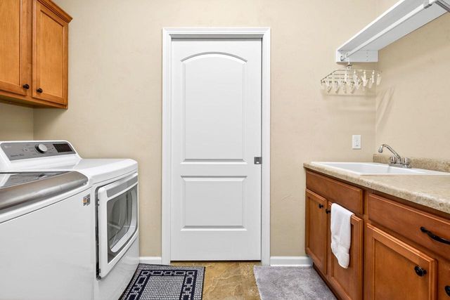2104 E MILESTONE DRIVE, Appleton, WI 54913