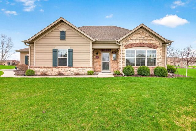 2104 E MILESTONE DRIVE, Appleton, WI 54913
