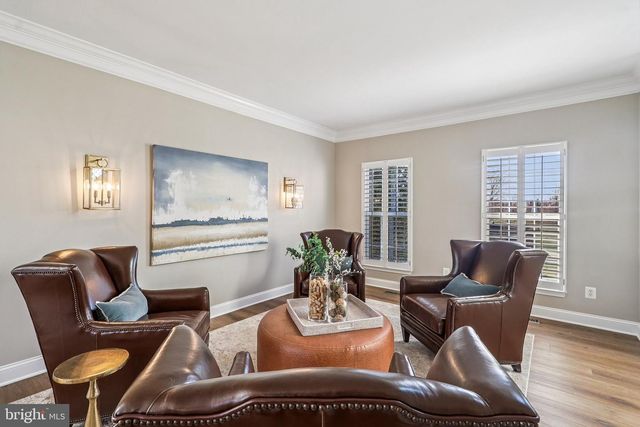 20276 MEDALIST DR, Ashburn, VA 20147