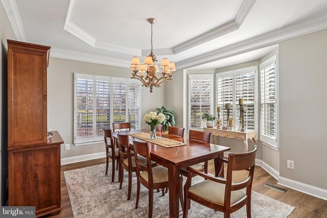 20276 MEDALIST DR, Ashburn, VA 20147