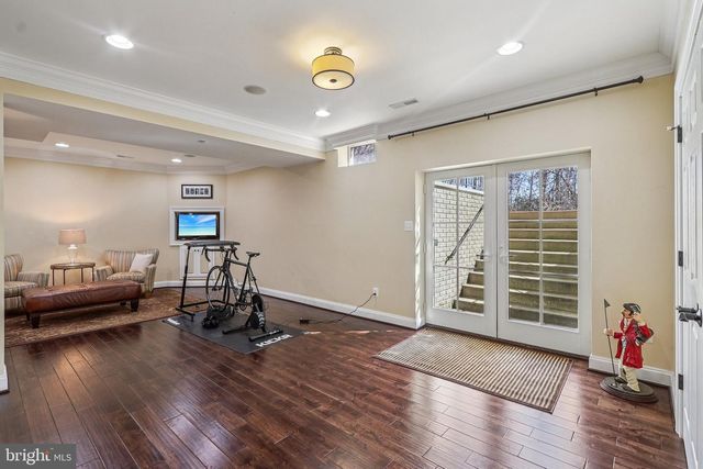 20276 MEDALIST DR, Ashburn, VA 20147