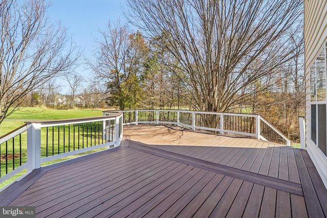 20276 MEDALIST DR, Ashburn, VA 20147