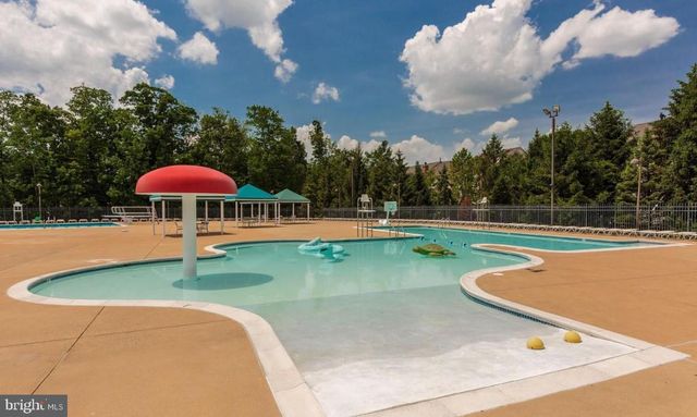 20276 MEDALIST DR, Ashburn, VA 20147