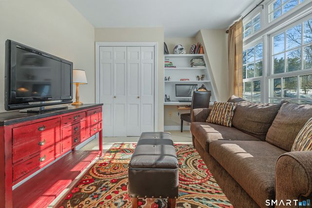 6 Sycamore Lane, Ridgefield, CT 06877