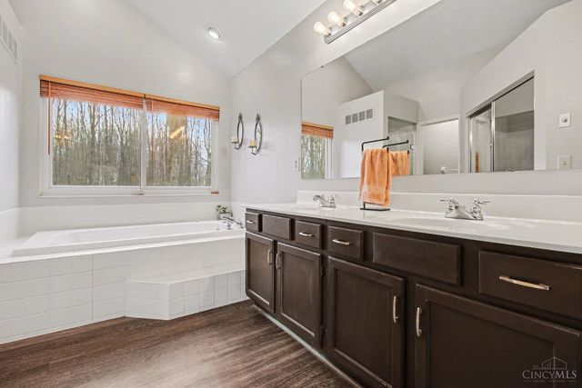 1004 Vixen Drive, Union Twp, OH 45245