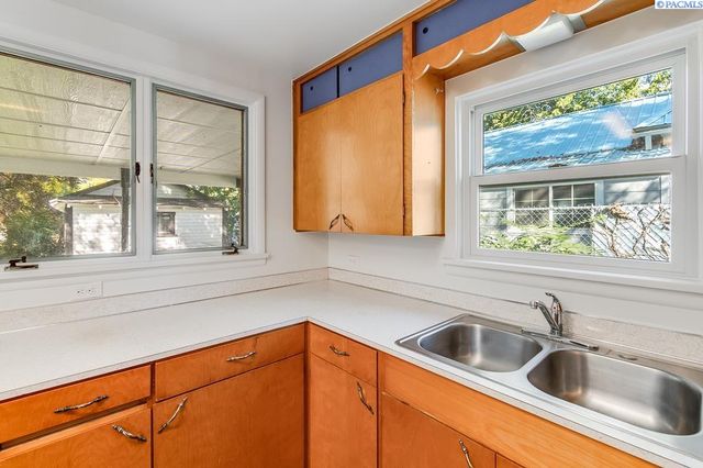 625 E Sumach, Walla Walla, WA 99362