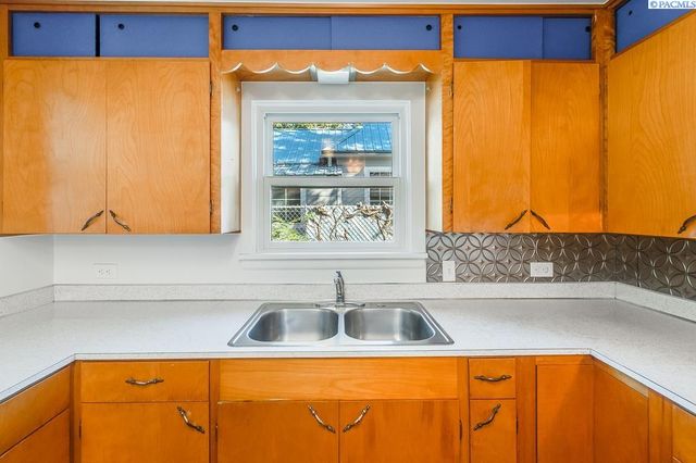 625 E Sumach, Walla Walla, WA 99362