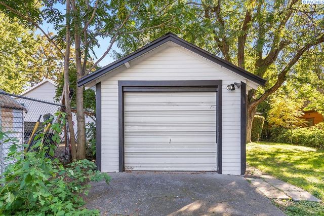 625 E Sumach, Walla Walla, WA 99362