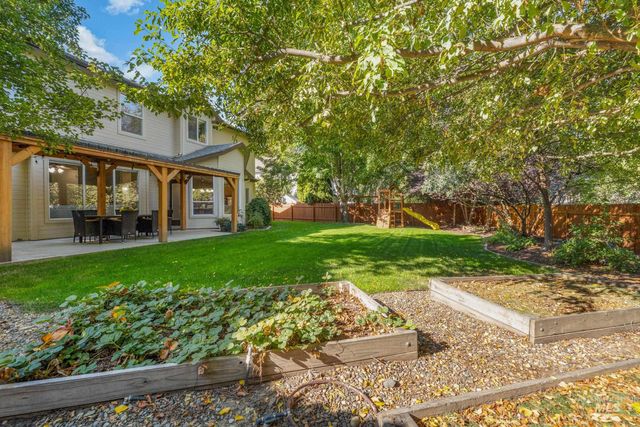 492 E Ridge Drive, Eagle, ID 83616