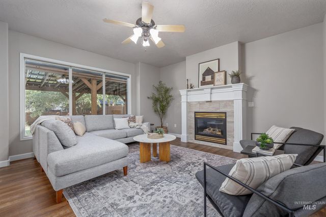 492 E Ridge Drive, Eagle, ID 83616