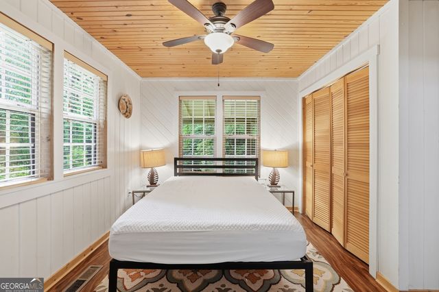 216 Wood Sorrel Lane, Clayton, GA 30525
