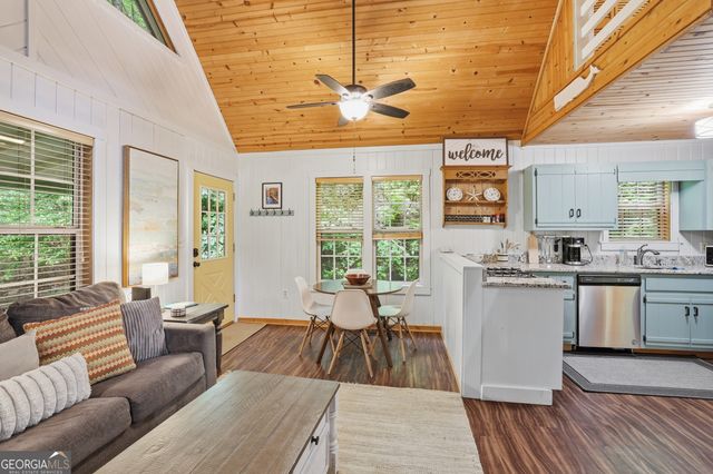 216 Wood Sorrel Lane, Clayton, GA 30525