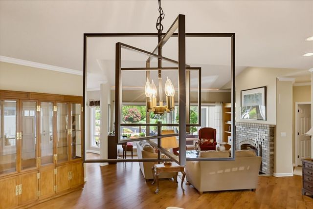 18853 Lake Forest Dr, Penn Valley, CA 95946