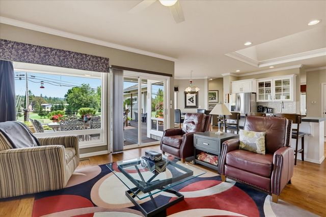 18853 Lake Forest Dr, Penn Valley, CA 95946