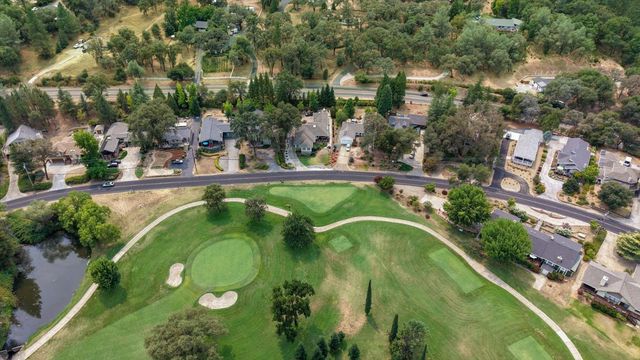 18853 Lake Forest Dr, Penn Valley, CA 95946