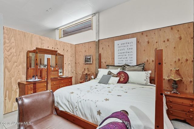 24721 N Teddy Loop, Rathdrum, ID 83858