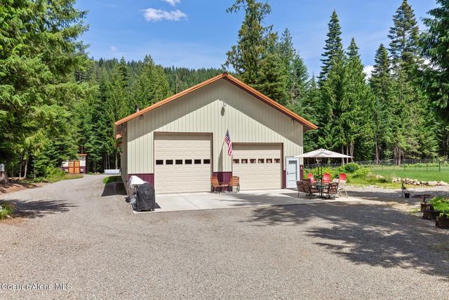 24721 N Teddy Loop, Rathdrum, ID 83858