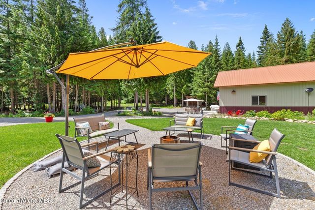 24721 N Teddy Loop, Rathdrum, ID 83858