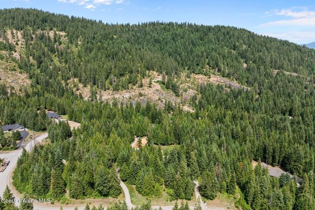 24721 N Teddy Loop, Rathdrum, ID 83858