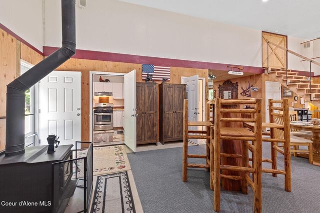 24721 N Teddy Loop, Rathdrum, ID 83858