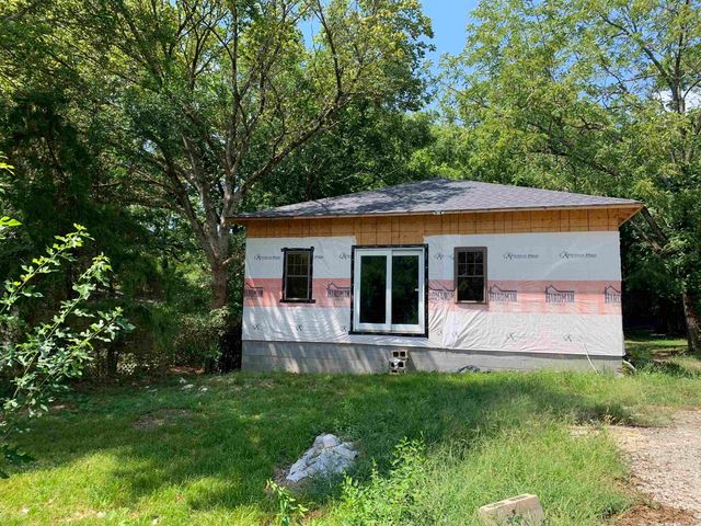 104 idaho Place, Hot Springs, AR 71901