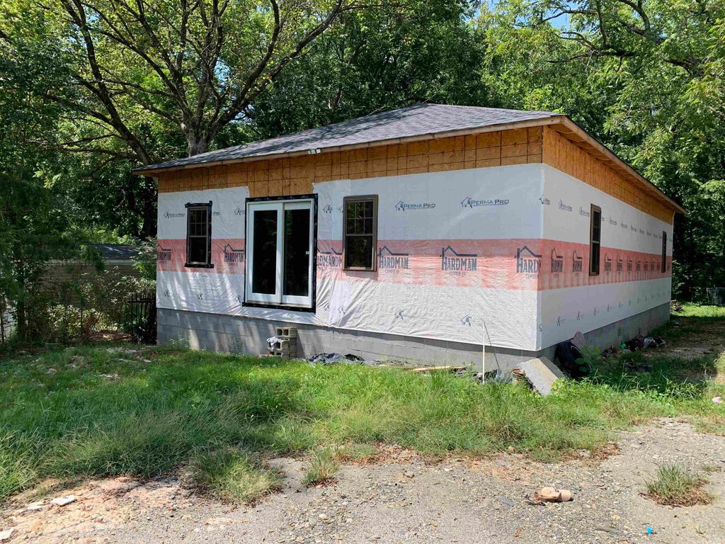 104 idaho Place, Hot Springs, AR 71901