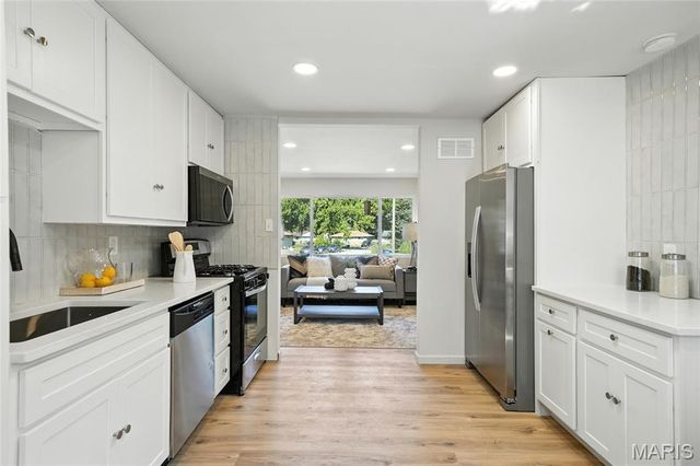 4254 Stambaugh Court, St Louis, MO 63134