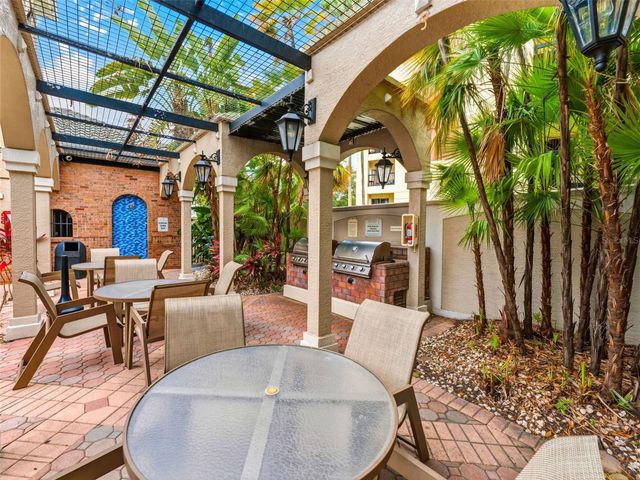 501 KNIGHTS RUN AVENUE 1325, Tampa, FL 33602