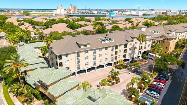 501 KNIGHTS RUN AVENUE 1325, Tampa, FL 33602