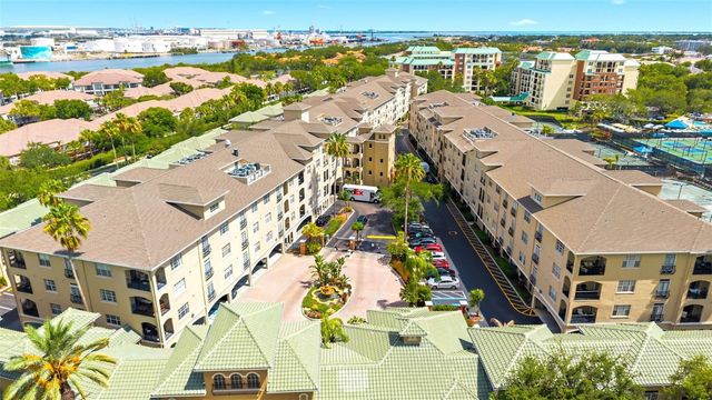 501 KNIGHTS RUN AVENUE 1325, Tampa, FL 33602