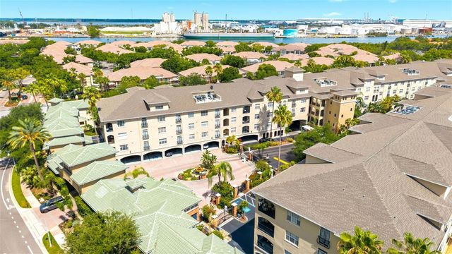 501 KNIGHTS RUN AVENUE 1325, Tampa, FL 33602