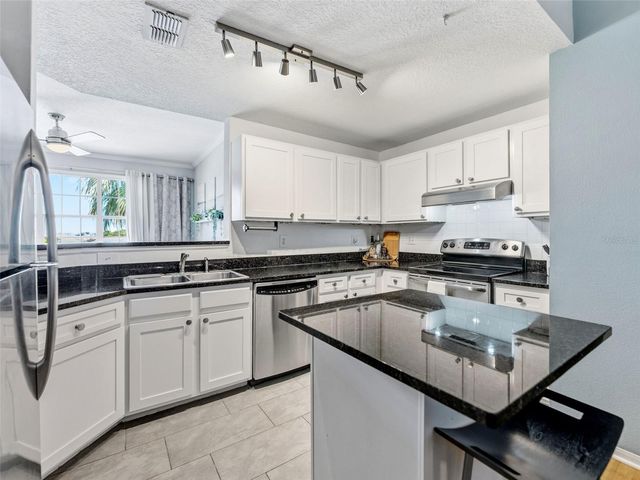 501 KNIGHTS RUN AVENUE 1325, Tampa, FL 33602