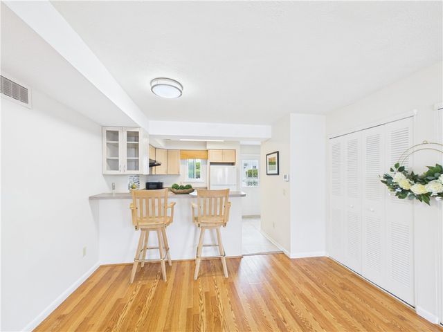 776 Eastbrooke Lane, Brighton, NY 14618