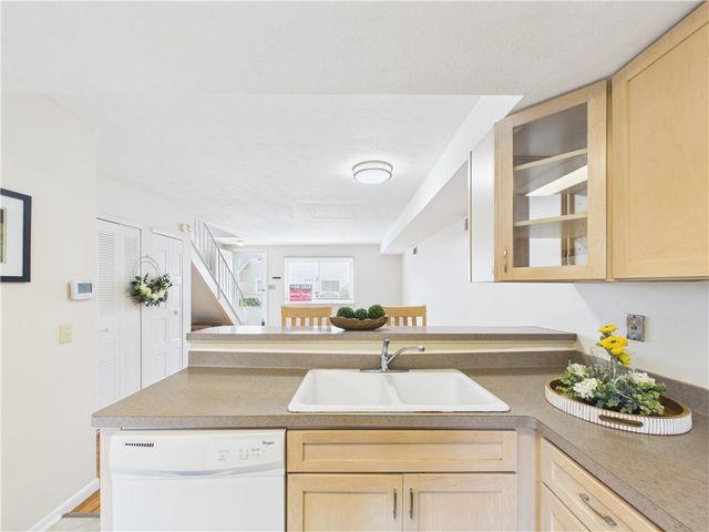 776 Eastbrooke Lane, Brighton, NY 14618